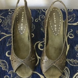 Gianni Bini Leather Slingback